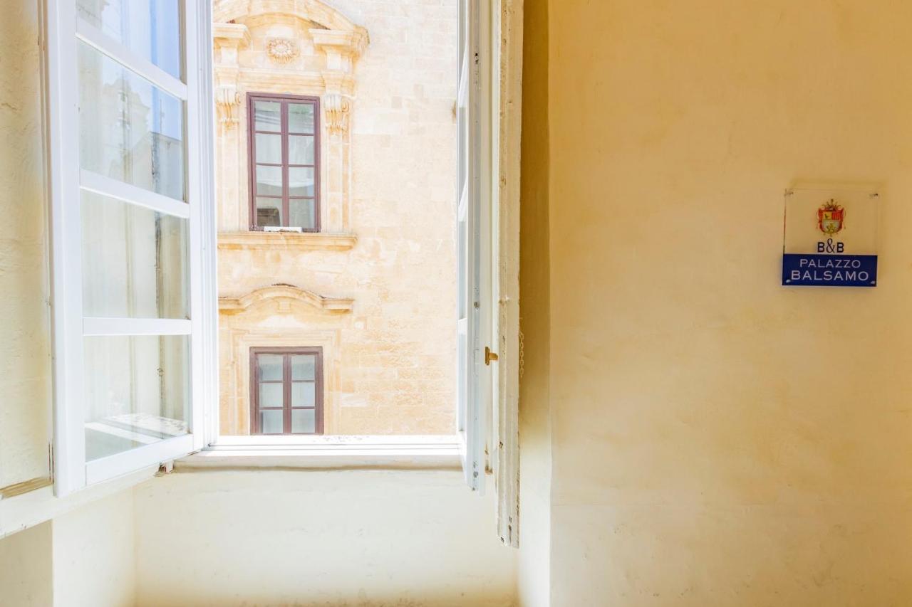 Palazzo Balsamo Panzió Gallipoli Kültér fotó