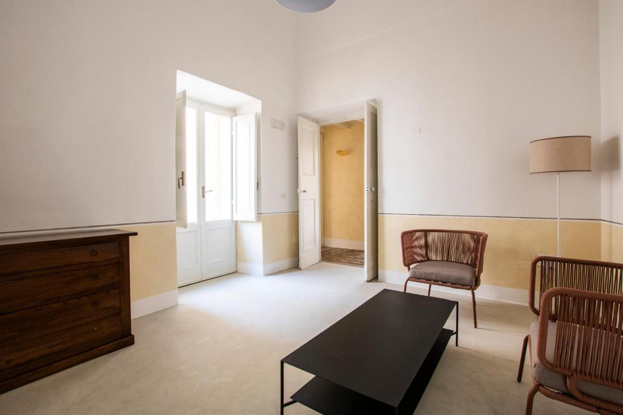 Palazzo Balsamo Panzió Gallipoli Kültér fotó